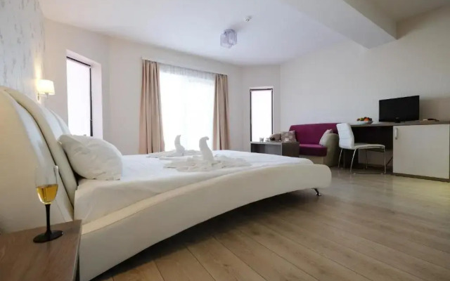 Vila Royal Paradise Beach