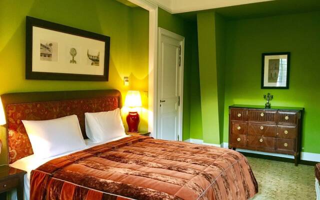 Château des Forgets Hotel