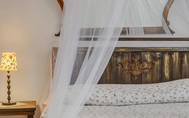 Sardunaki Konak Hotel