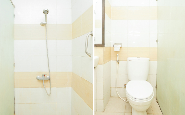 Hotel O Siwalankerto Near Surabaya Carnival