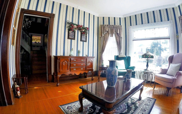 Blue Gables Bed and Breakfast