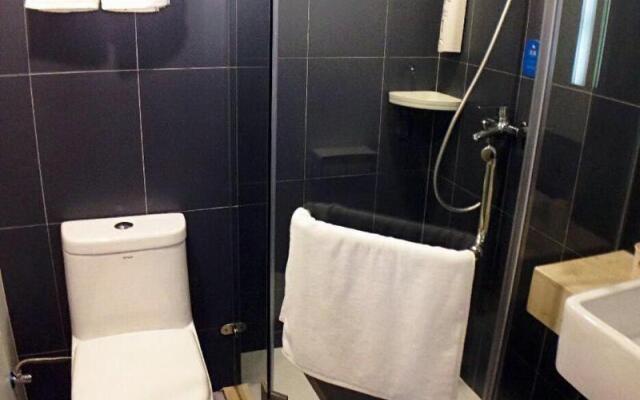 Hanting Hotel Shanghai People's Square Fuzhou Road