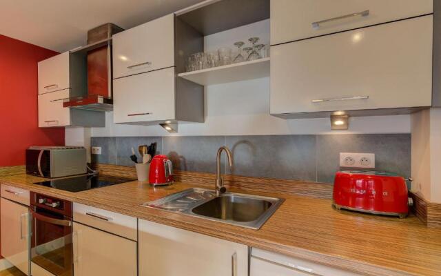 BIOLAY 2 - Alpes Travel - Central Chamonix - Sleeps 6