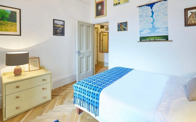 Host Stay Brunswick Place Flat