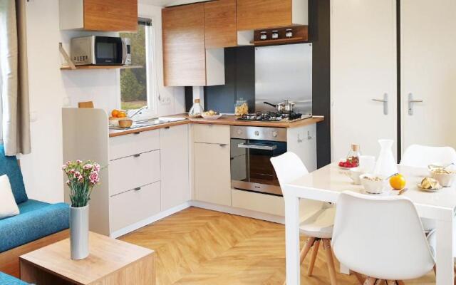 Charmant mobile-home 6 personnes - Camping 4*