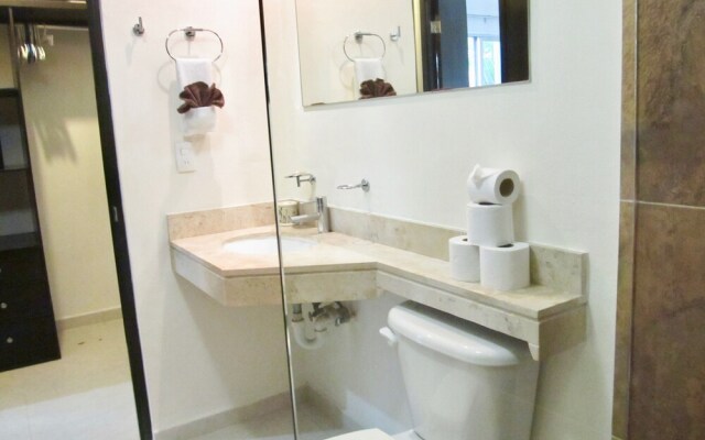 Aqua Terra Palm by Playa Paradise