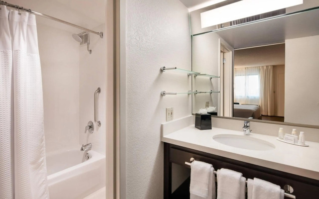 Fairfield by Marriott Anaheim Resort
