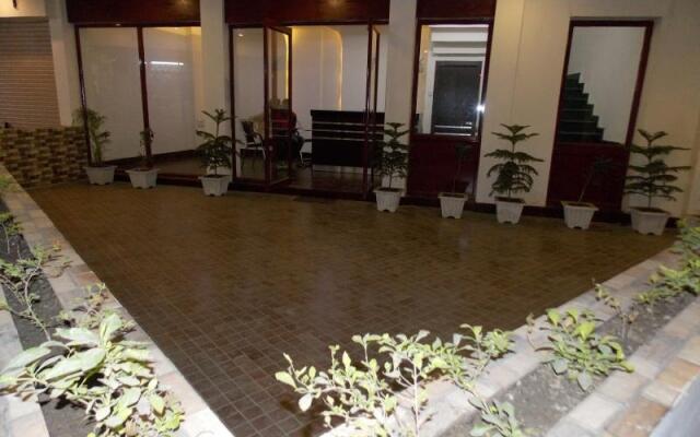 Nutan Hotel