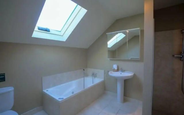 Heritage Villa 10