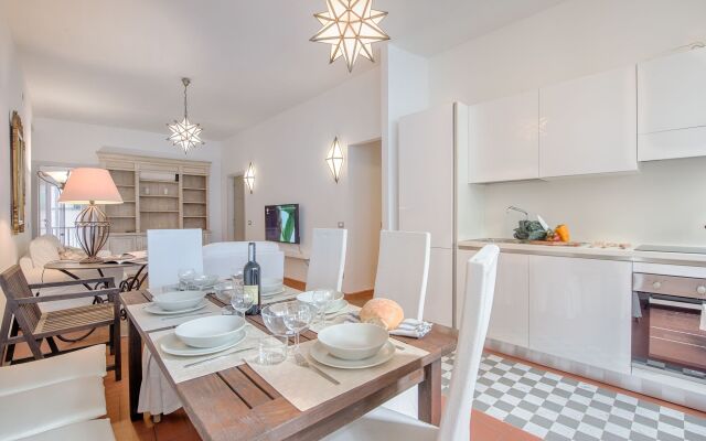 Pitti Luxury Apartment