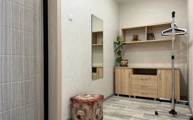 Kvartirnoe byuro IziRent (EasyRent) na ul. Leningradskaya, d. 68 B