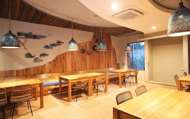Dugong Village-Green Hotel