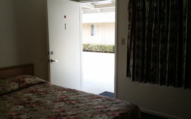 Thomas Motel