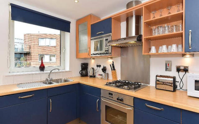 Waterside Níké Apartments