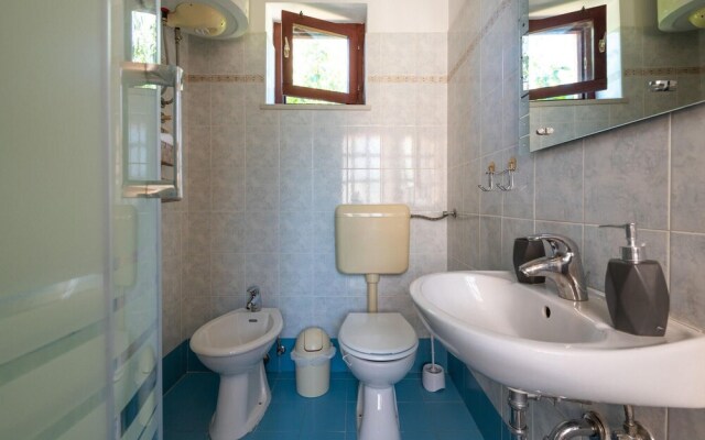 Beautiful Home in Breg Ivanovci With Wifi and 3 Bedrooms