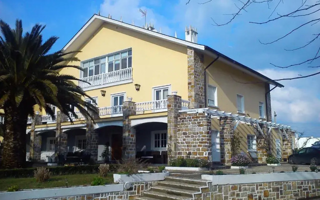 Hotel Restaurante Regueiro