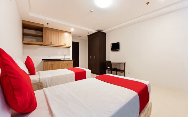 Amina Plaza by OYO Rooms