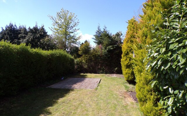 Zoo Cottage