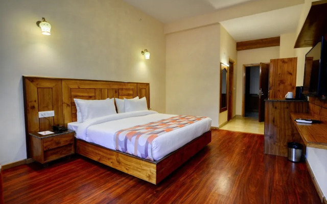 Clarks Inn Suites Manali