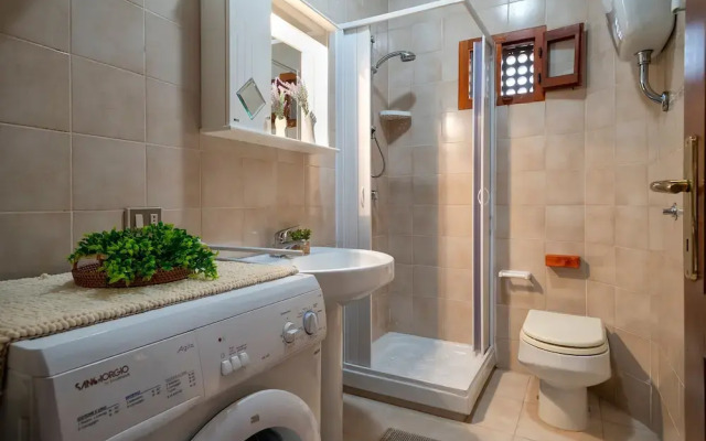 Sardinia RE - Lilium Central Flat