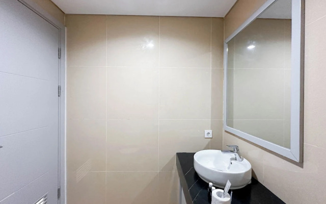 Elegant And Compact 1Br At Grand Sungkono Lagoon Apartment