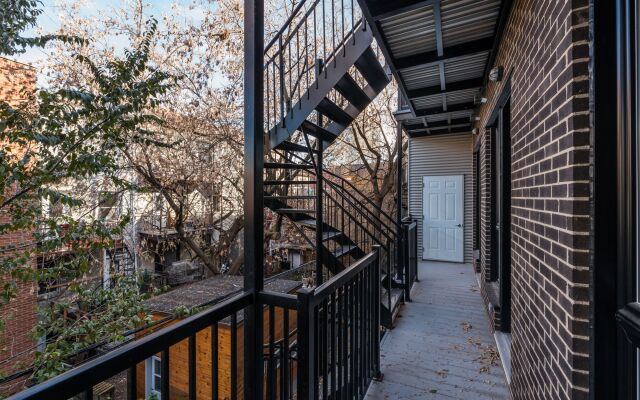 Sunny 2BR on Plateau Mont-Royal