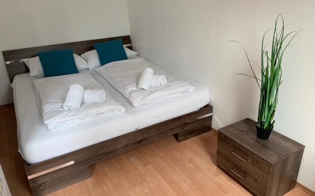 Business And Holiday Apartments