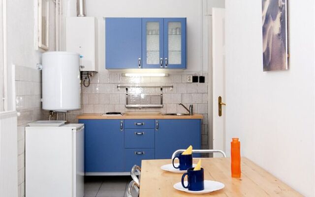 Opera Apartments