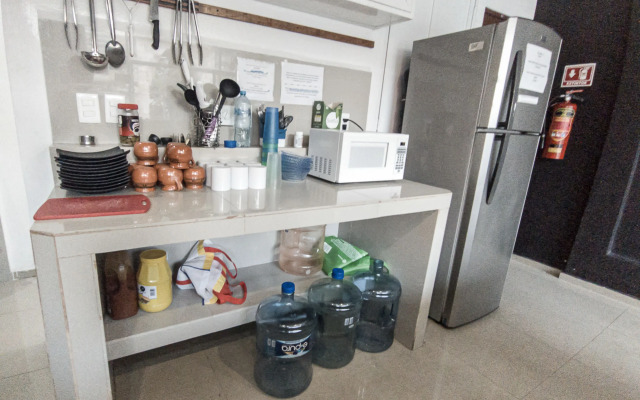 Hostal Lezzoto 2.5 Beach - Hostel