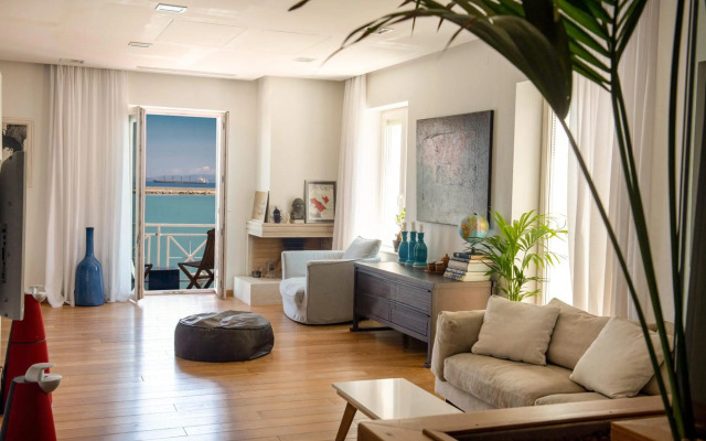 Sideratos Sea View City Apartment