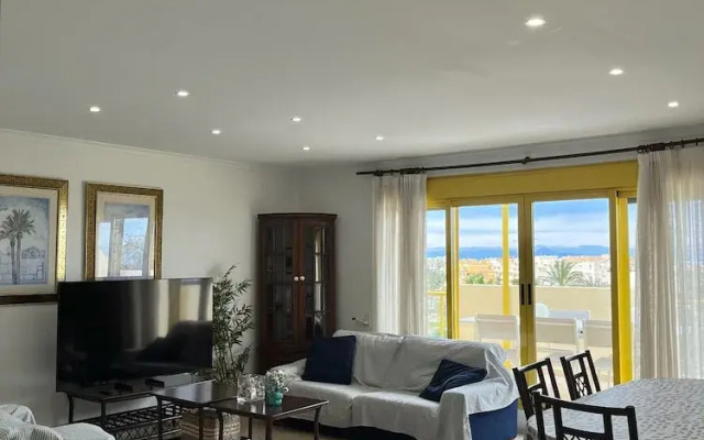 Ático-duplex Lagos del Castillo