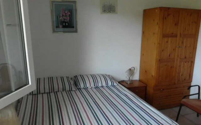 Toms House 4 in Felekas