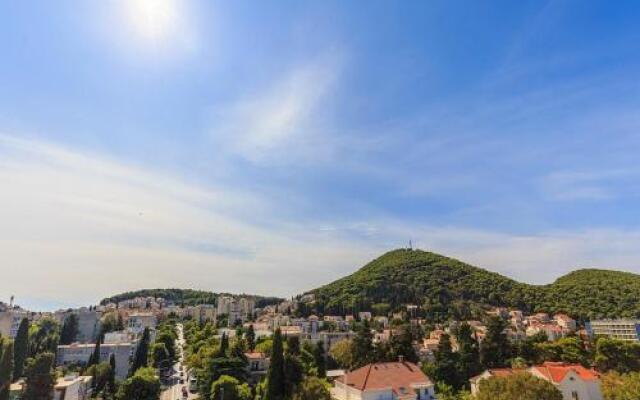 Heavenly Holiday Home