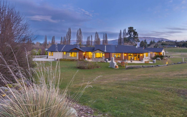 Wanaka Alpine Lodge
