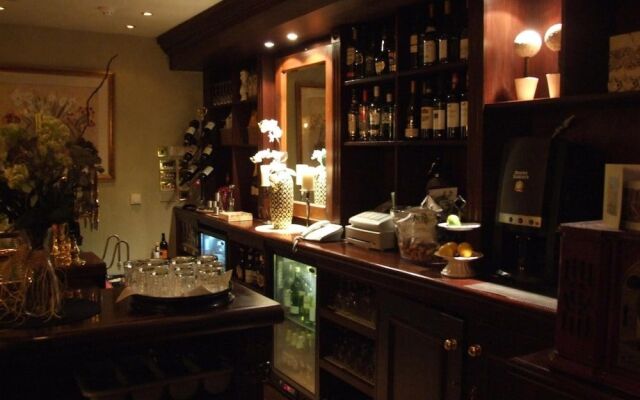 Burford Lodge Hotel