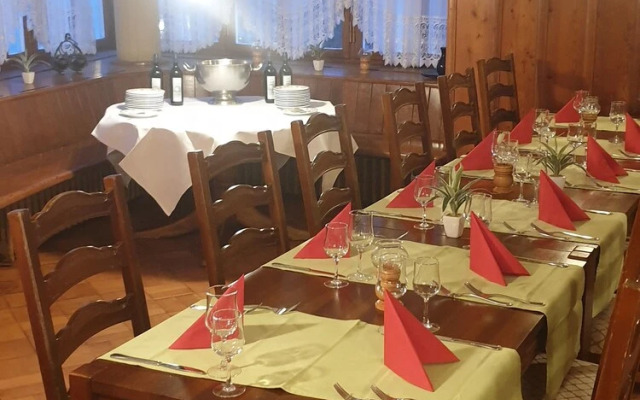 Schwanen Hotel & Backpacker