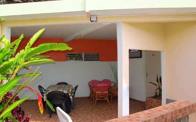 Apartment With One Bedroom In Port Louis With Enclosed Garden And Wifi