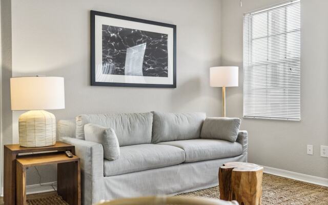 Kasa Wellington South Florida