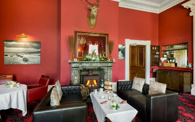 Greenhill Hotel