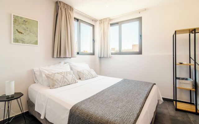 Navitas House Athens