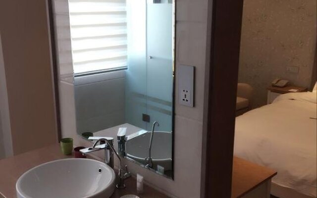Scenery Hotel Luoyang