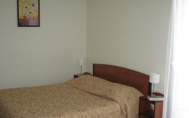 Univea Suites Nantes La Beaujoire