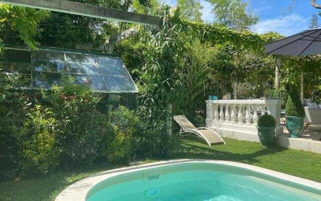 Cap d'Antibes 50m from the beach 3 bedrooms/Pool