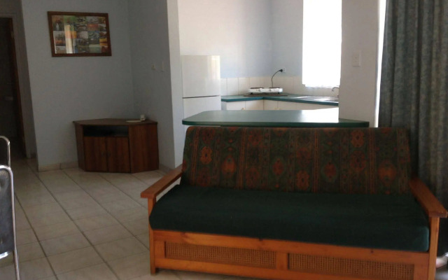 Palms Motel
