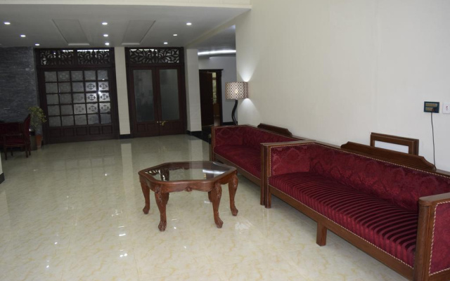 Green Palace Guest House
