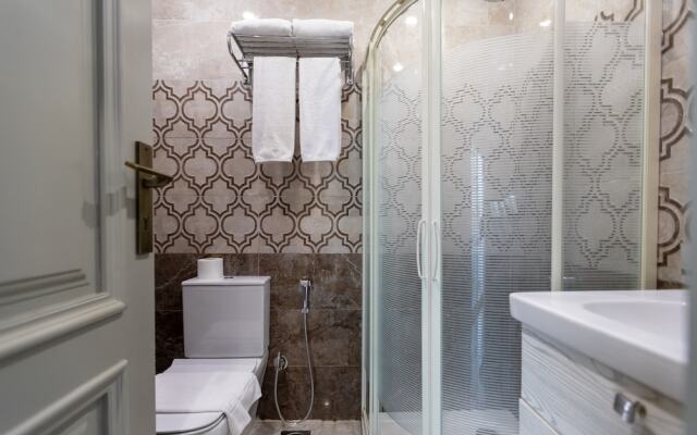 Mamlouk Pyramids Hotel