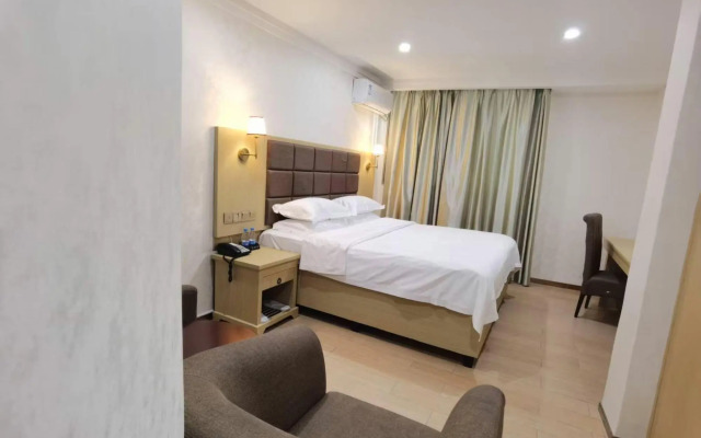 Laerton Hotel