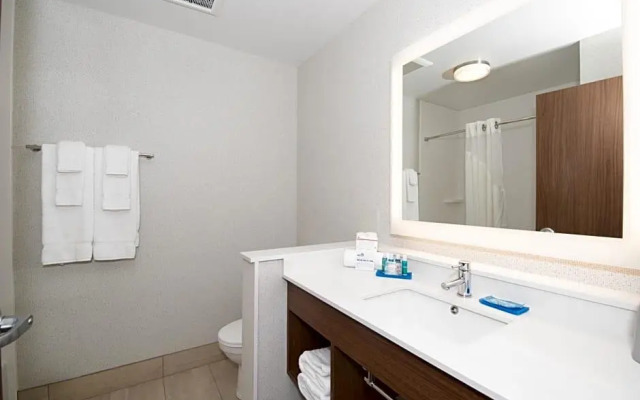 Holiday Inn Express & Suites Lehi - Thanksgiving Point