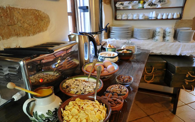 Elia Traditional Hotel & Spa