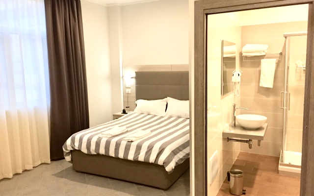 Hotel Academy
